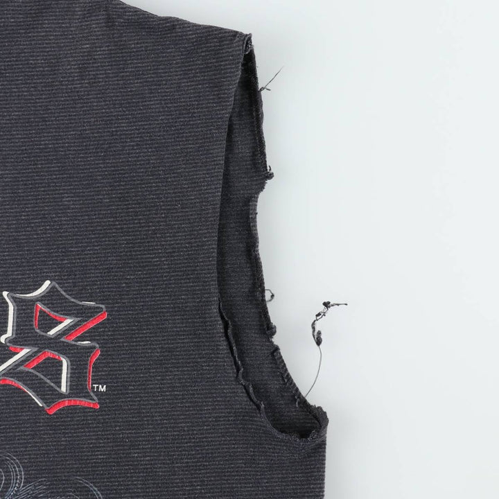 90'S Logo Seven NBA Chicago Bulls Border Pattern Cut-Off Sports Print T-Shirt, Made in USA, Men's XL equivalent. cotton Charcoal Vintage Second Hand