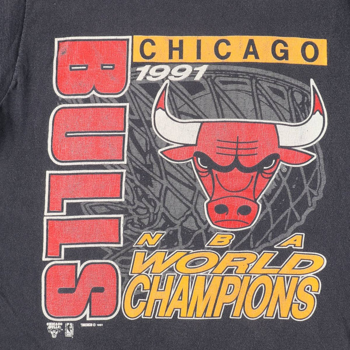 90'S Lee NBA Chicago Bulls Sports Print T-Shirt, Made in USA, Men's Size L (approx.), Vintage cotton black type Vintage Second Hand