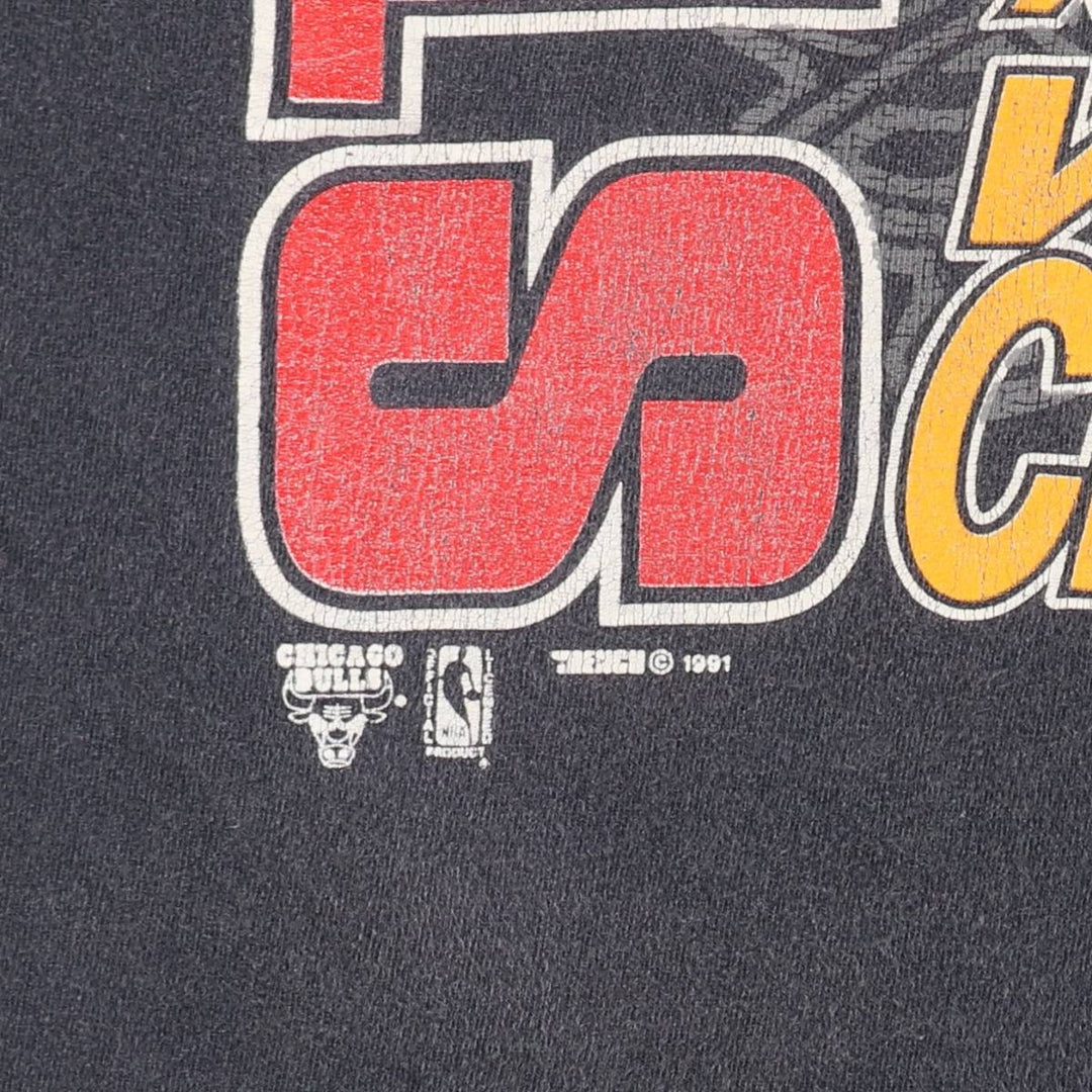 90'S Lee NBA Chicago Bulls Sports Print T-Shirt, Made in USA, Men's Size L (approx.), Vintage cotton black type Vintage Second Hand