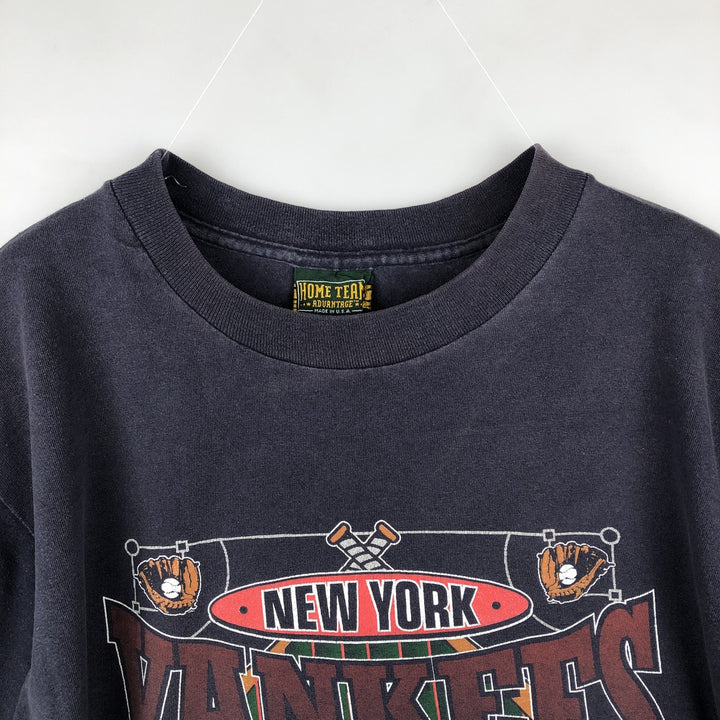 90'S HOME TEAM MLB New York Yankees Sports Print T-Shirt, Made in USA, Men's Size L (Equivalent), Vintage cotton navy blue type Vintage Second Hand