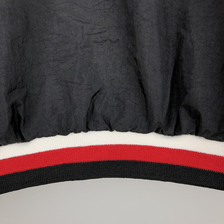 90'S Nike V-neck nylon pullover, men's size XXL equivalent, V-neck. Nylon black type Vintage Second Hand