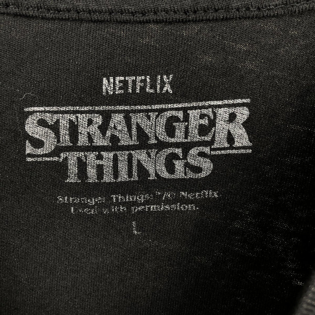 STRANGER THINGS Stranger Things Movie T-shirt Men's L size cotton black type Vintage Second Hand