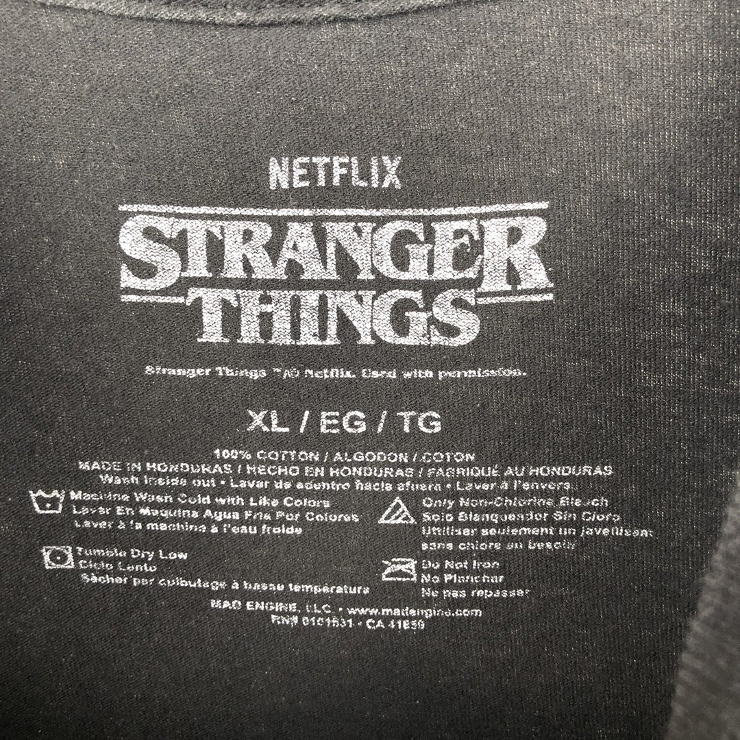 STRANGER THINGS Stranger Things Movie T-shirt Men's XL size cotton black type Vintage Second Hand