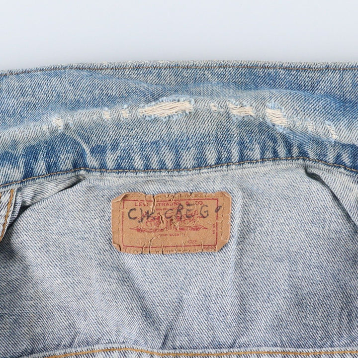 Levi's denim jacket, denim jacket, men's size XL unclear blue type Vintage Second Hand