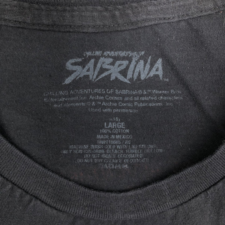 Chilling Adventures of Sabrina Movie T-Shirt (Men's Size L) cotton white type Vintage Second Hand