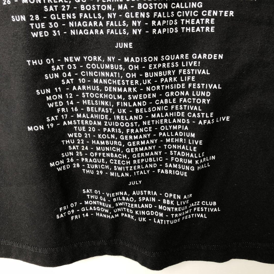 THE 1975 (The Nineteen Seventy-Five) Band T-Shirt, Men's Size M (approx.) cotton black type Vintage Second Hand