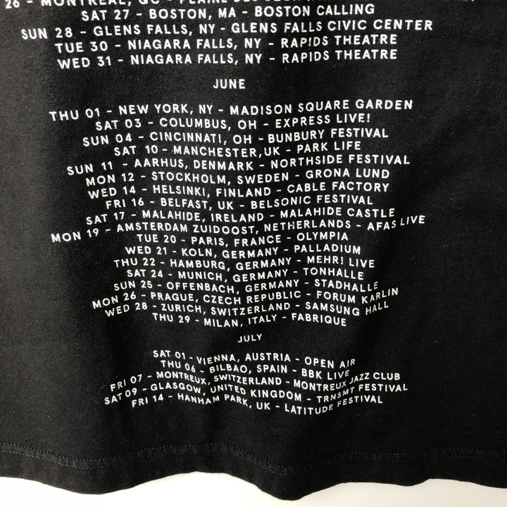 THE 1975 (The Nineteen Seventy-Five) Band T-Shirt, Men's Size M (approx.) cotton black type Vintage Second Hand