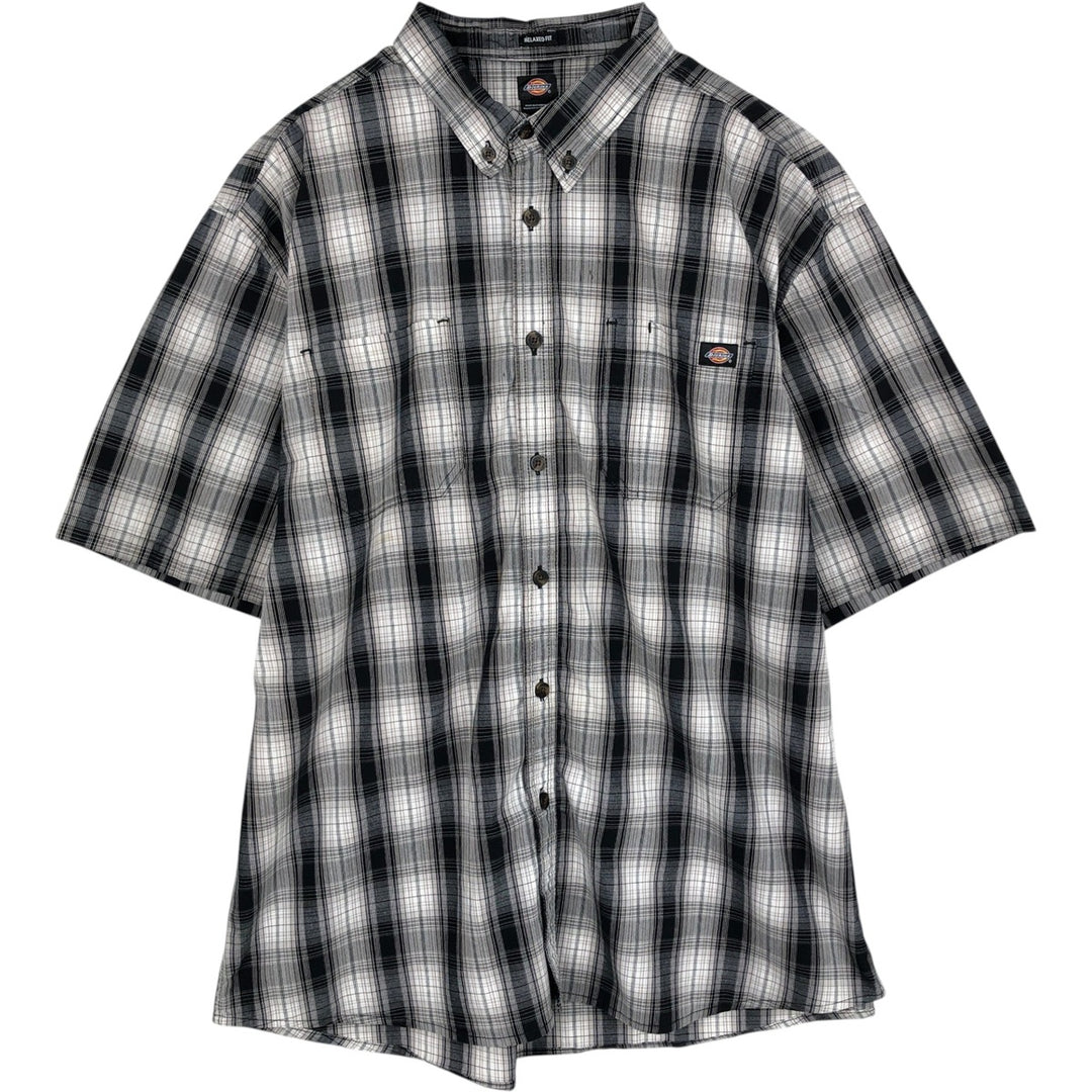 Dickies Relaxed Fit Check Pattern Button-Down Short-Sleeve Work Shirt (Men's Size L) unclear black type Vintage Second Hand