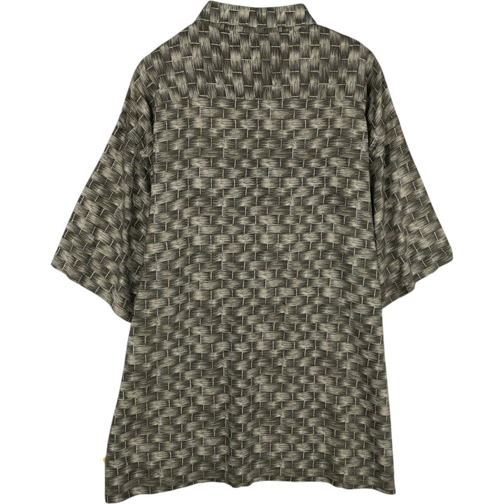 Pierre Cardin all-over print short-sleeved rayon box shirt, men's size XL. Rayon Khaki type Vintage Second Hand