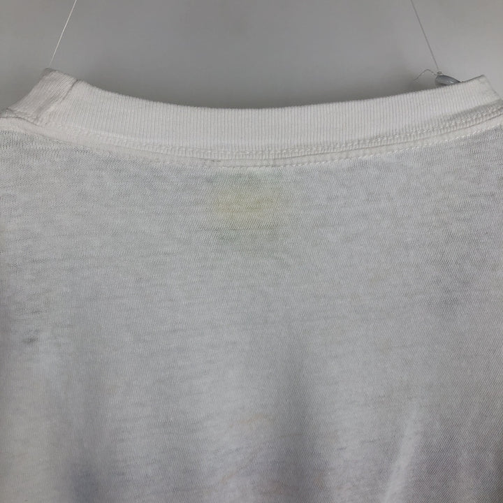Q-TEES SNOOPY Character Print T-Shirt (Men's Size L) cotton white type Vintage Second Hand