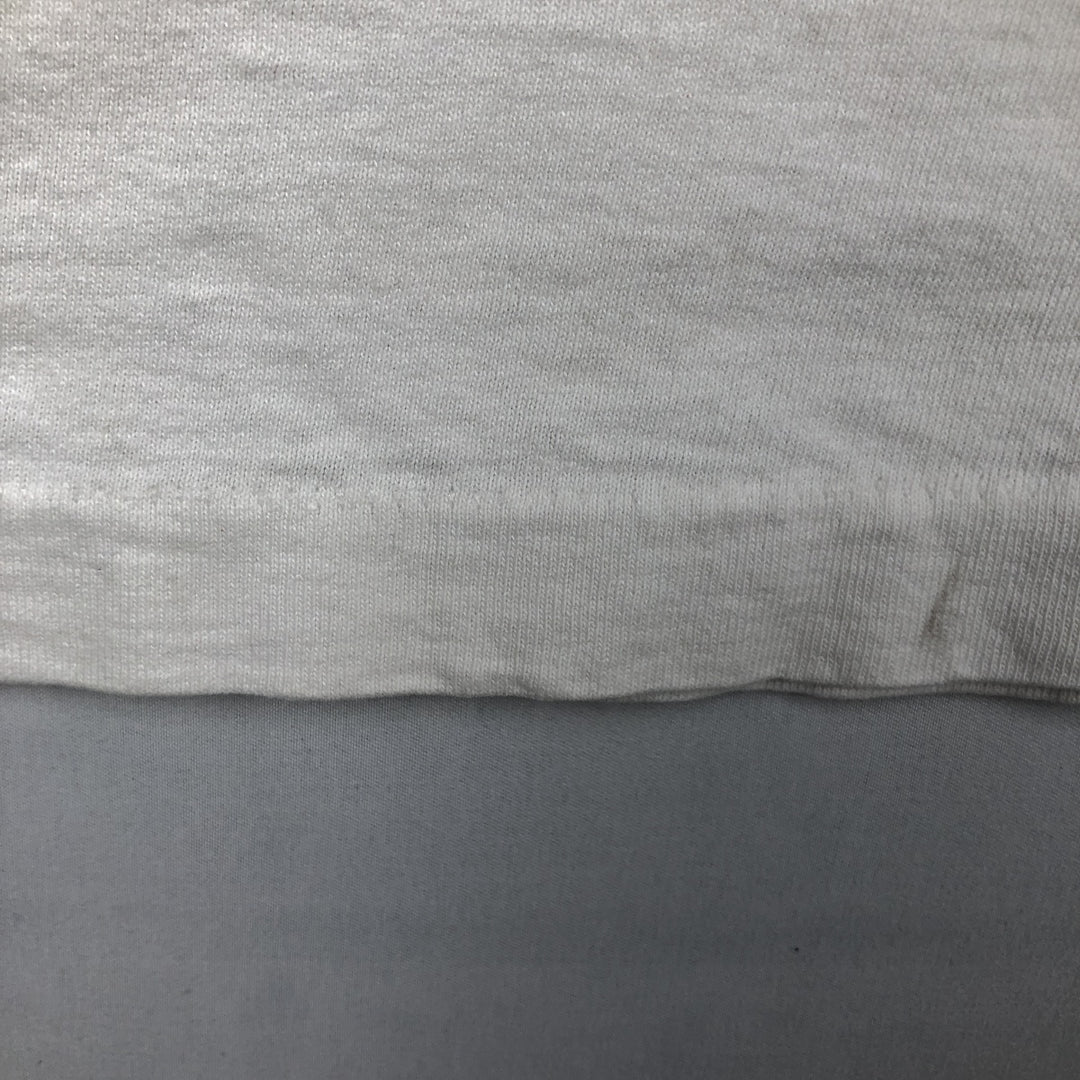 Fruit of the Loom NBA Chicago Bulls sports print T-shirt, Made in USA, Men's size L (approx.) cotton white type Vintage Second Hand