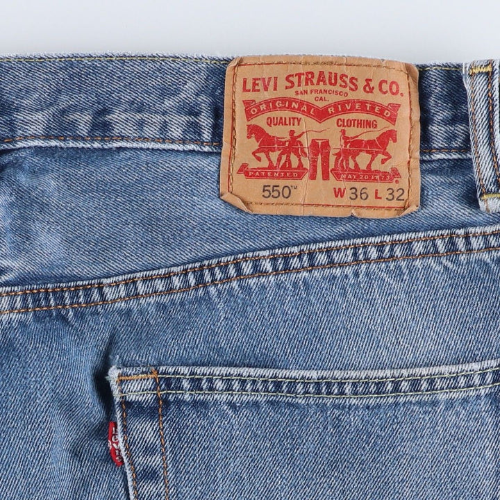 Levi's 550 tapered denim pants for men, size W34 cotton blue type Vintage Second Hand