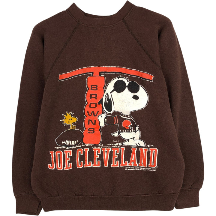 Snoopy NFL Cleveland Browns Character Sweatshirt (Women's Size M, Vintage) unclear brown type Vintage Second Hand