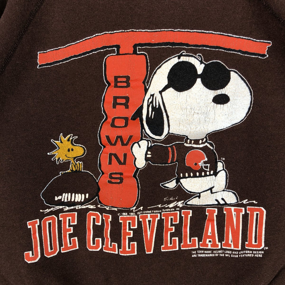 Snoopy NFL Cleveland Browns Character Sweatshirt (Women's Size M, Vintage) unclear brown type Vintage Second Hand