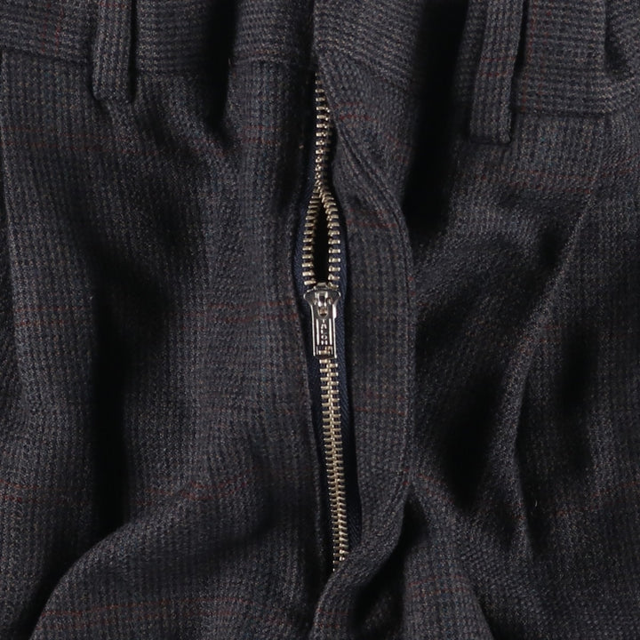 TOM JAMES Check Pattern Two-Pleat Slacks Pants, Made in USA, Men's W30 (approx.), Vintage unclear Charcoal Vintage Second Hand