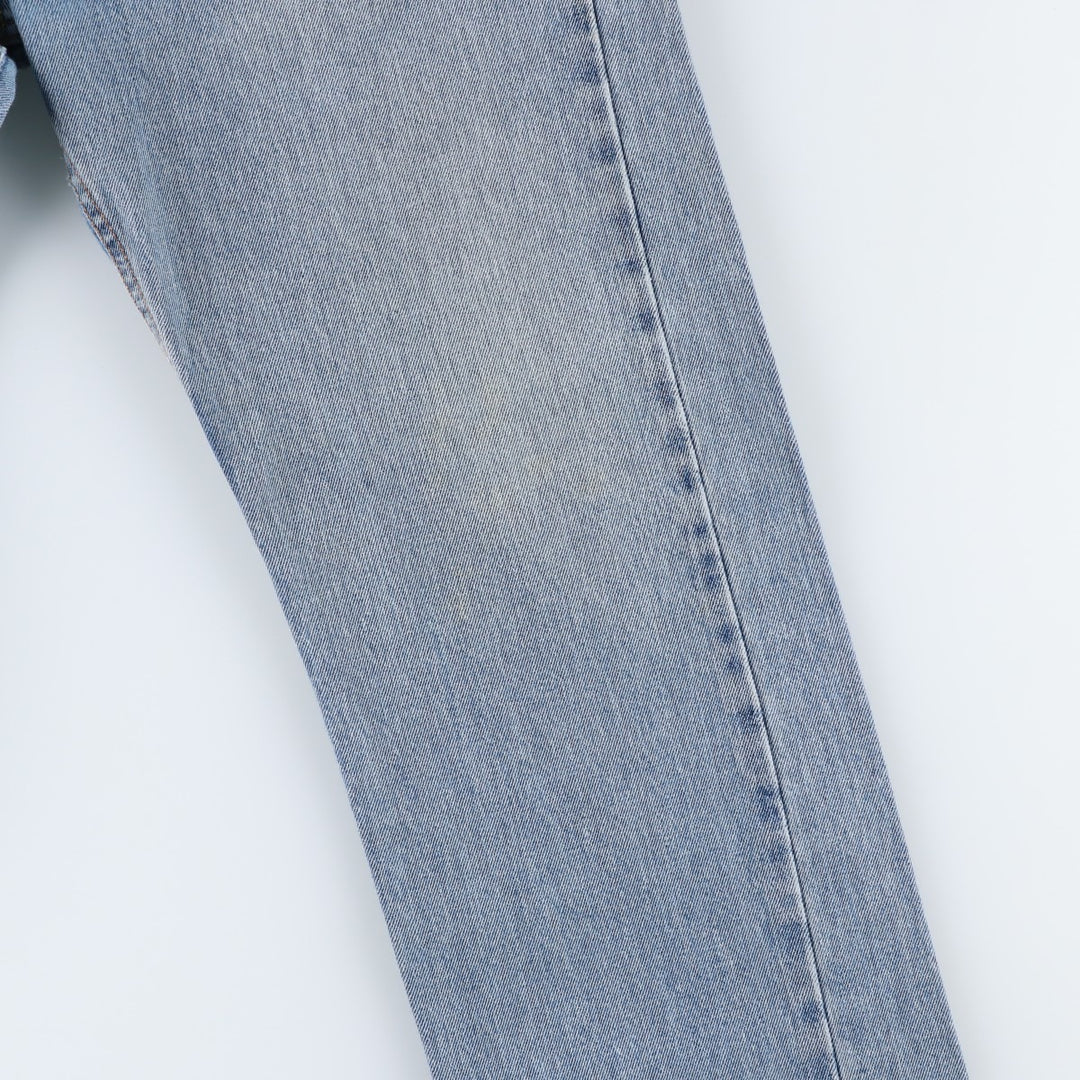 Levi's 505 tapered denim pants for men, size W34 cotton blue type Vintage Second Hand