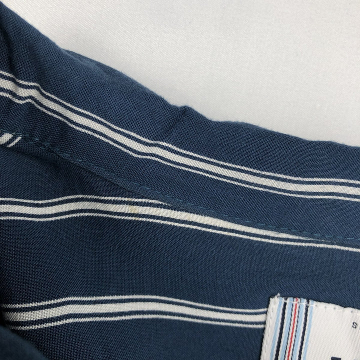 MBX Stripe Pattern Short-Sleeve Open Collar Rayon Shirt, Boxy Fit, Men's Size L Rayon navy blue type Vintage Second Hand