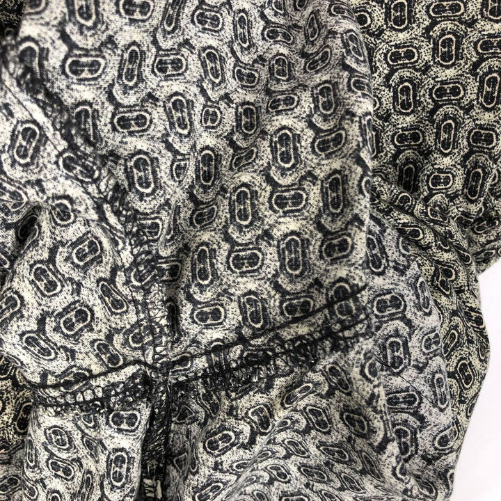 All-over print short-sleeved rayon shirt, boxy fit, men's size XL. Rayon green type Vintage Second Hand
