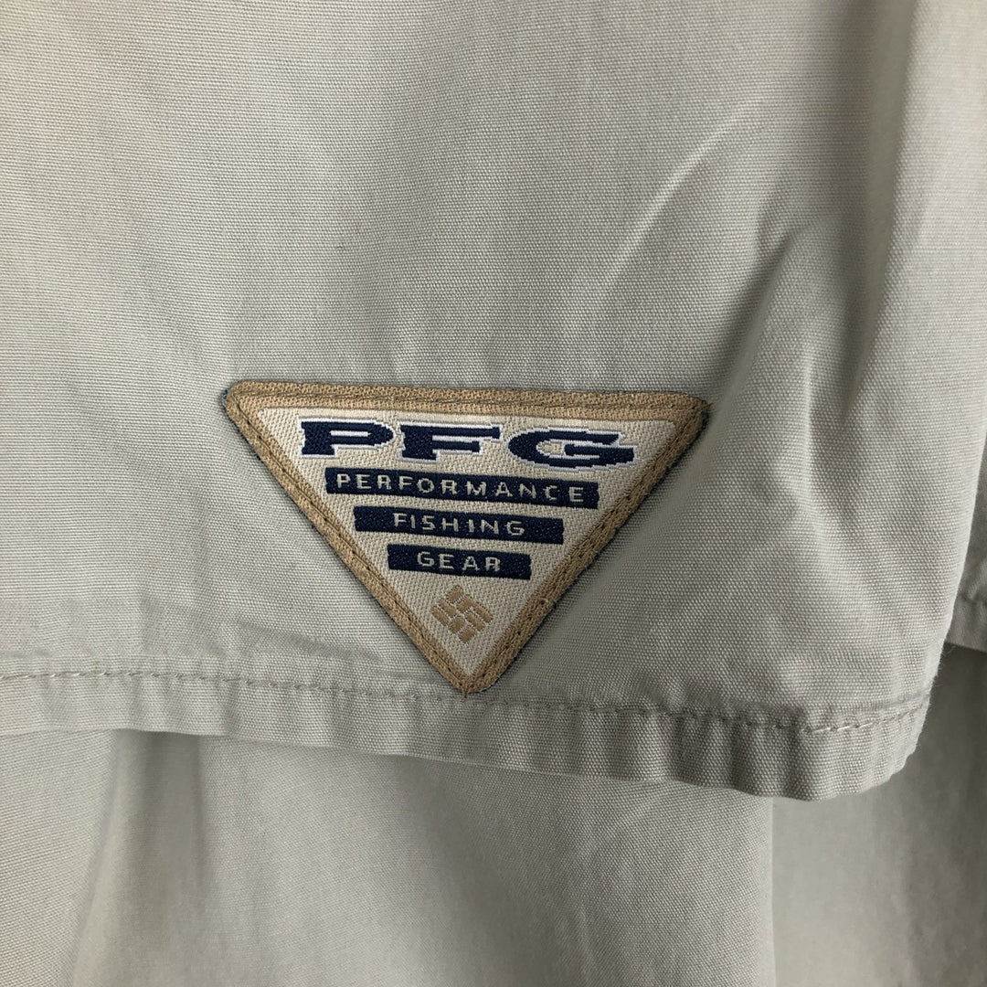 2000'S Columbia short-sleeved fishing shirt with hidden button-down collar, men's size XL equivalent. cotton Beige type Vintage Second Hand