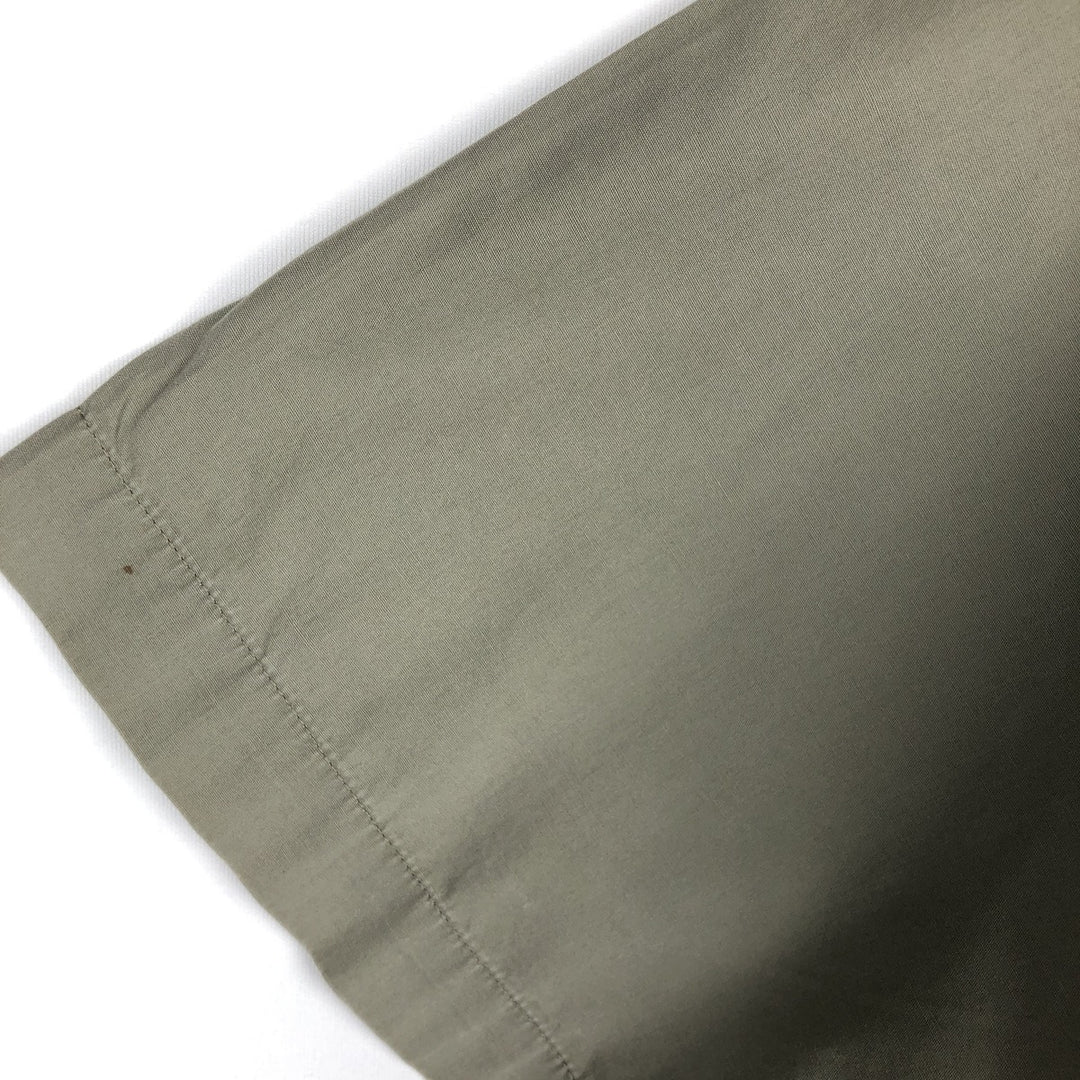 Columbia Men's Short-Sleeve Fishing Shirt with Hidden Button-Down, Size XL (approx.) cotton Khaki type sage green Vintage Second Hand