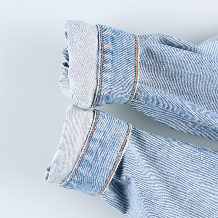 Levi's denim jacket, made in Canada, men's size M equivalent, vintage. unclear blue type Vintage Second Hand