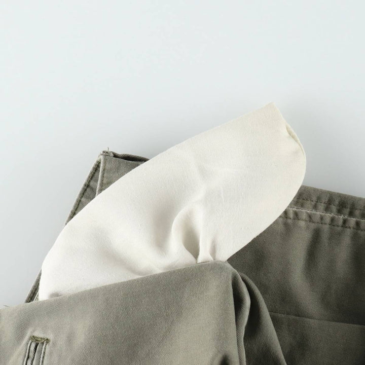 Eddie Bauer CLASSIC FIT Two-Pleat Chino Pants, Men's W33 (approx.) cotton Khaki type sage green Vintage Second Hand