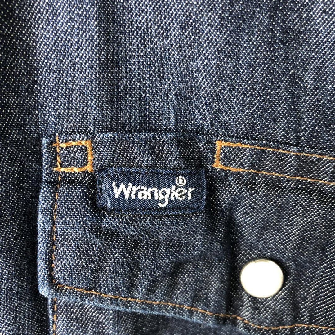 Dark navy Wrangler long-sleeved denim western shirt, men's size XL. cotton navy blue type Vintage Second Hand