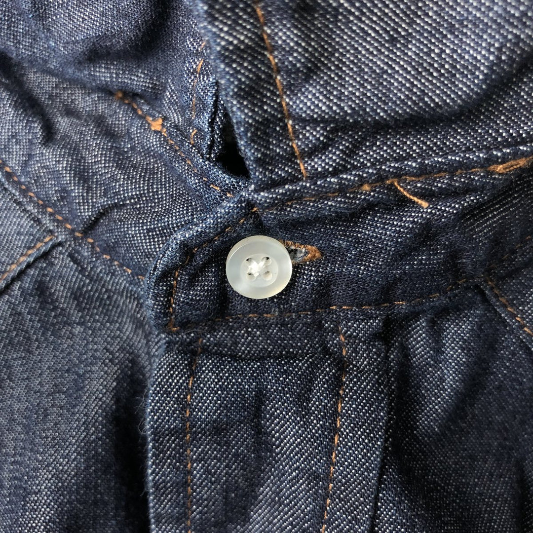 Dark navy Wrangler long-sleeved denim western shirt, men's size XL. cotton navy blue type Vintage Second Hand