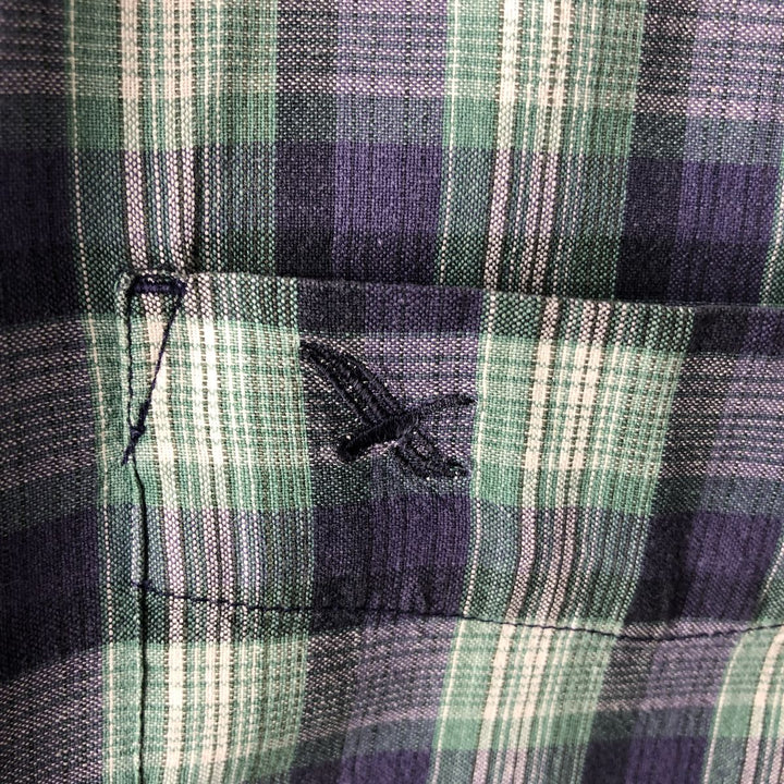Eddie Bauer short sleeve button down check shirt, men's size L cotton navy blue type Vintage Second Hand