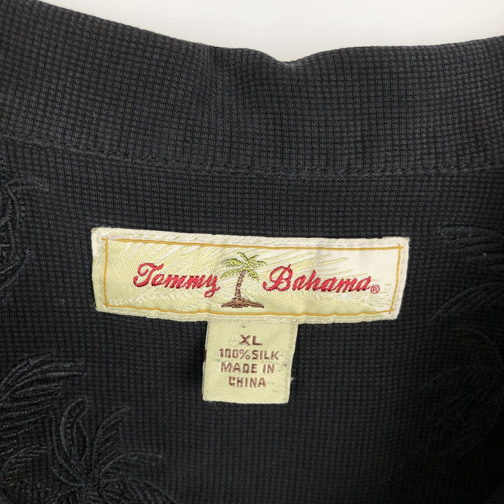 Tommy Bahama short sleeve open collar silk shirt, box shirt, men's XL size silk black type Vintage Second Hand