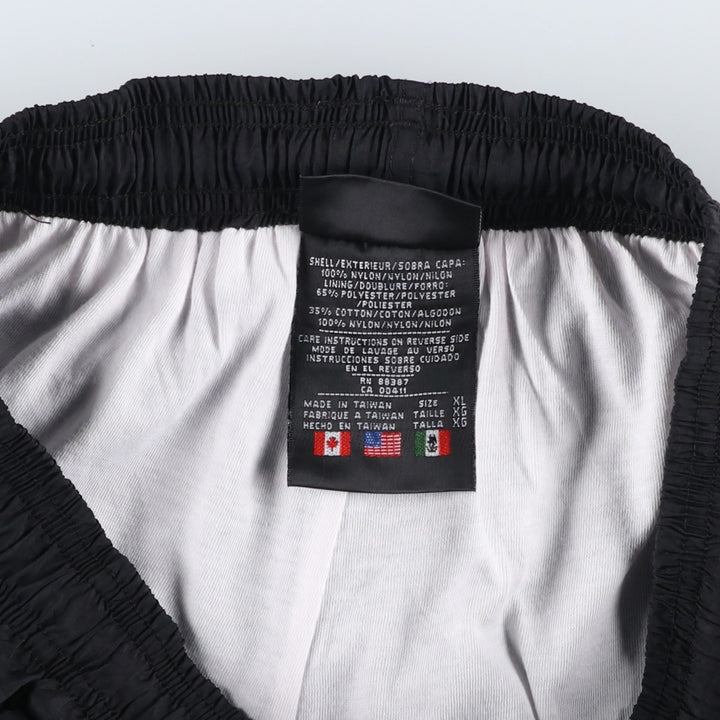 Vintage 90'S Adidas nylon pants, crinkle pants, men's size XL Nylon black type Vintage Second Hand