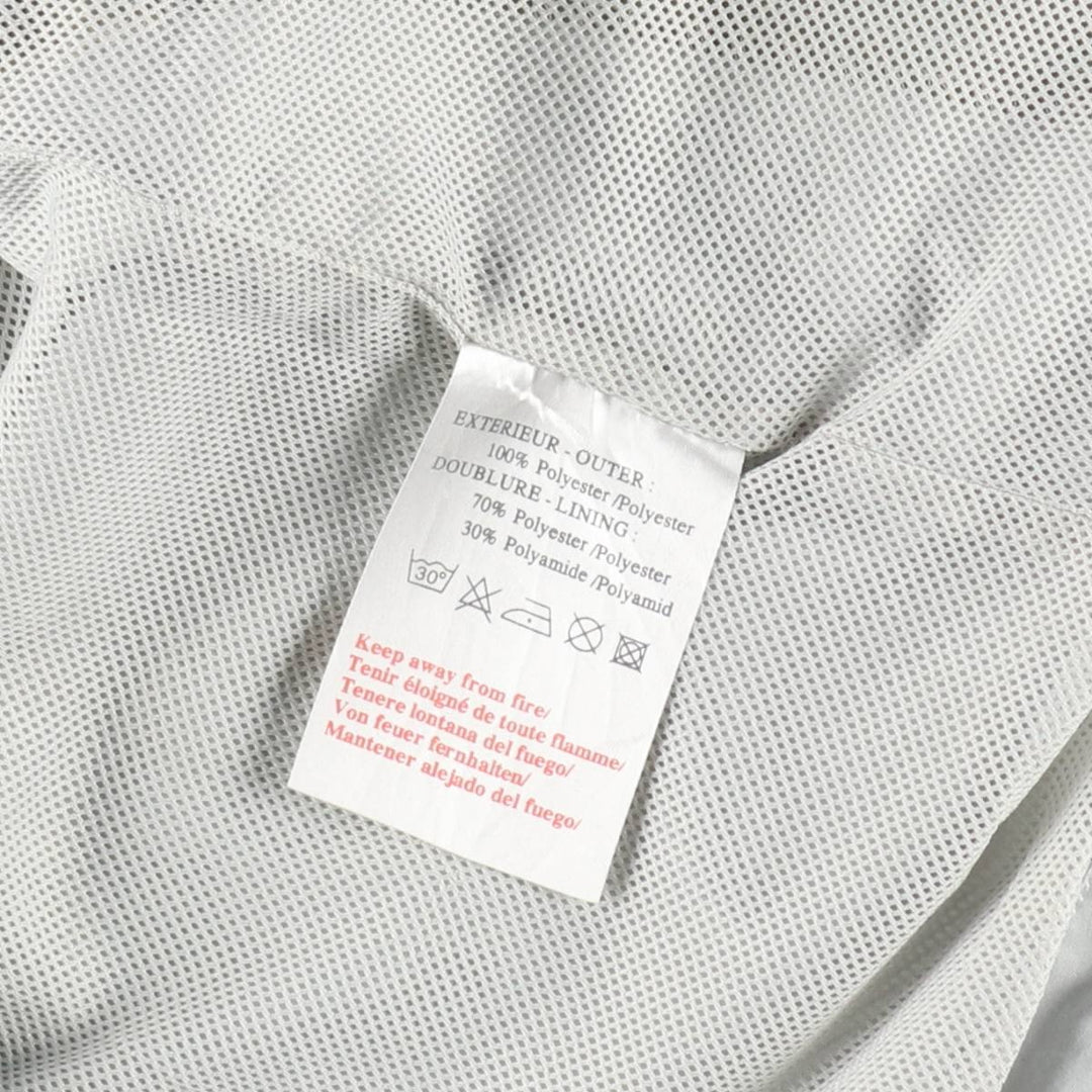 Umbro UMBRO windbreaker, men's size S polyester gray type Vintage Second Hand
