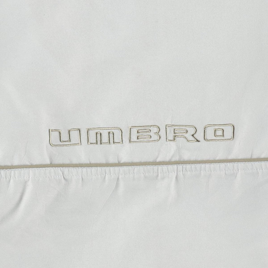 Umbro UMBRO windbreaker, men's size S polyester gray type Vintage Second Hand