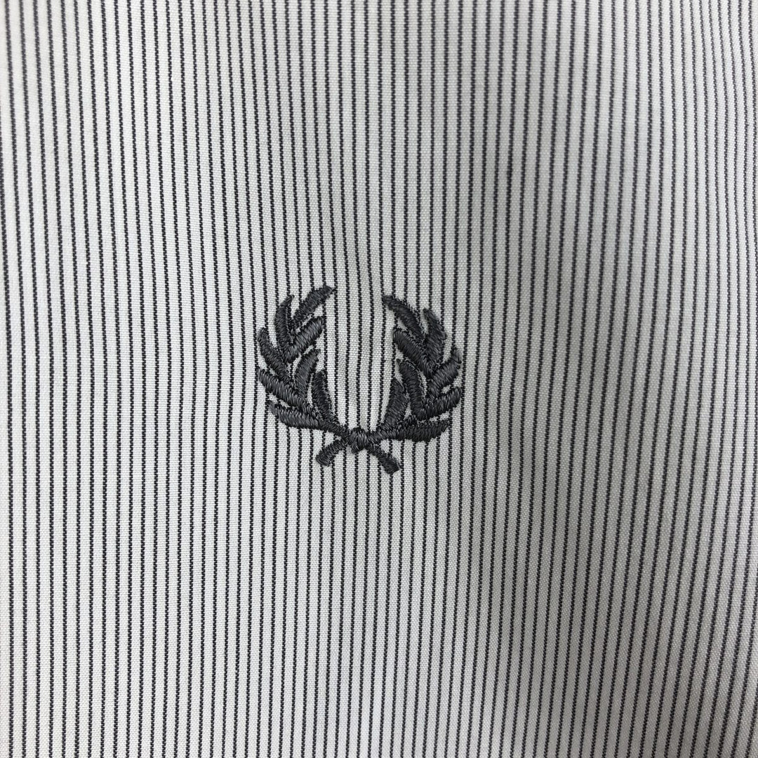 Fred Perry Slim Fit Long-Sleeve Button-Down Striped Shirt (Men's Size L) cotton white type Vintage Second Hand