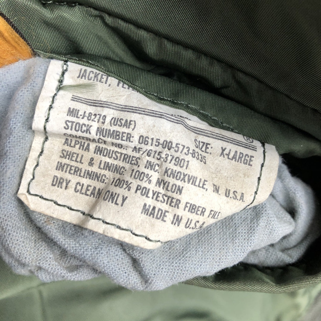90'S civilian Alpha MA-1 style padded military flight jacket, made in the USA, men's size XL, vintage Nylon Khaki type Vintage Second Hand