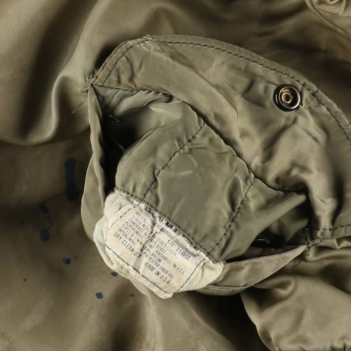 Alpha MA-1 style padded military flight jacket, made in the USA, men's size XL Nylon Khaki type Vintage Second Hand