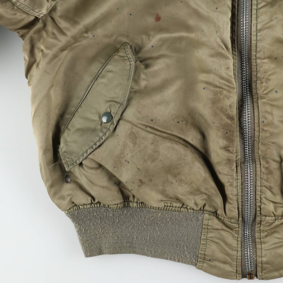 Alpha MA-1 style padded military flight jacket, made in the USA, men's size XL Nylon Khaki type Vintage Second Hand