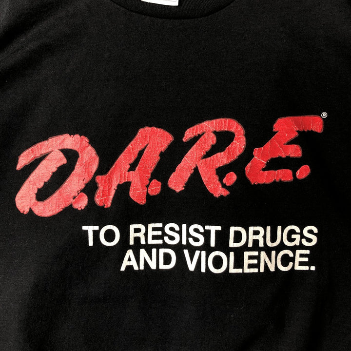 90'S Fruit of the Loom BEST DARE Drug Abuse Prevention Education Print T-Shirt, Made in USA, Men's Size L (approx.), Vintage cotton black type Vintage Second Hand