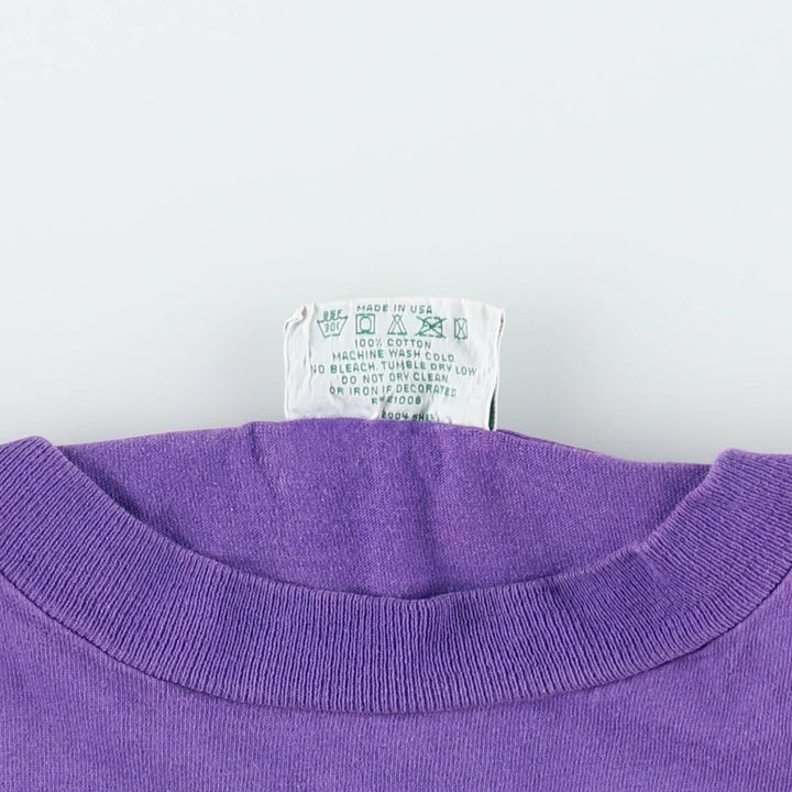 90'S IZOD Print T-Shirt, Made in USA, Men's Size M (Equivalent), Vintage cotton purple type Vintage Second Hand