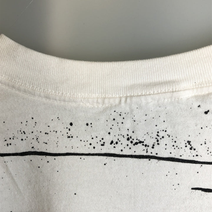 All-over print T-shirt, men's size XL. unclear white type Vintage Second Hand