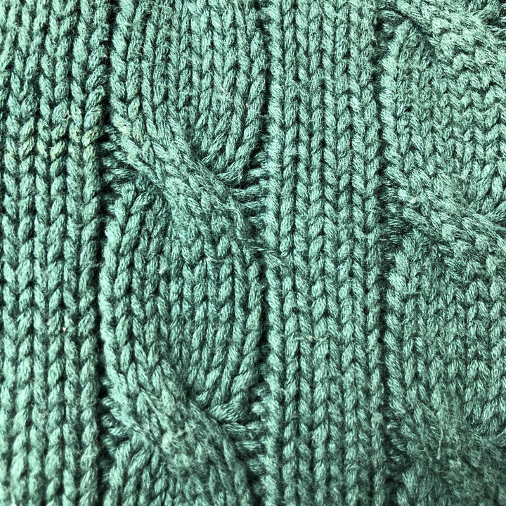 GAP V-neck cotton knit sweater, made in the UK, men's size L equivalent. cotton green type Vintage Second Hand