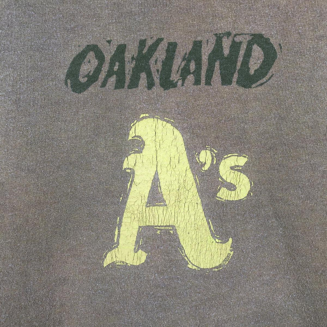 Vintage 90'S MLB Oakland Athletics sports print t-shirt, men's size L equivalent. unclear Khaki type Vintage Second Hand