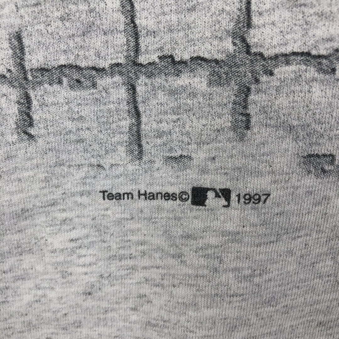 90'S Hanes Heavyweight MLB Cleveland Indians Sports Print T-Shirt (Men's Size L) cotton gray type Vintage Second Hand