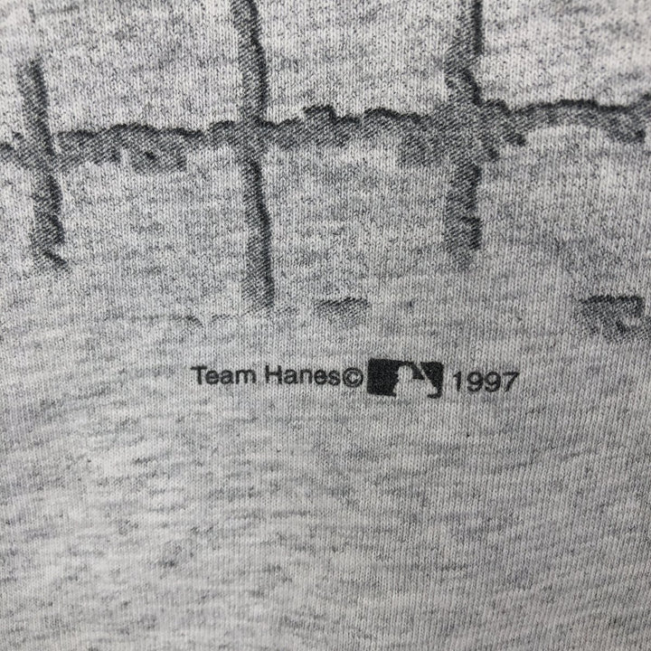 90'S Hanes Heavyweight MLB Cleveland Indians Sports Print T-Shirt (Men's Size L) cotton gray type Vintage Second Hand