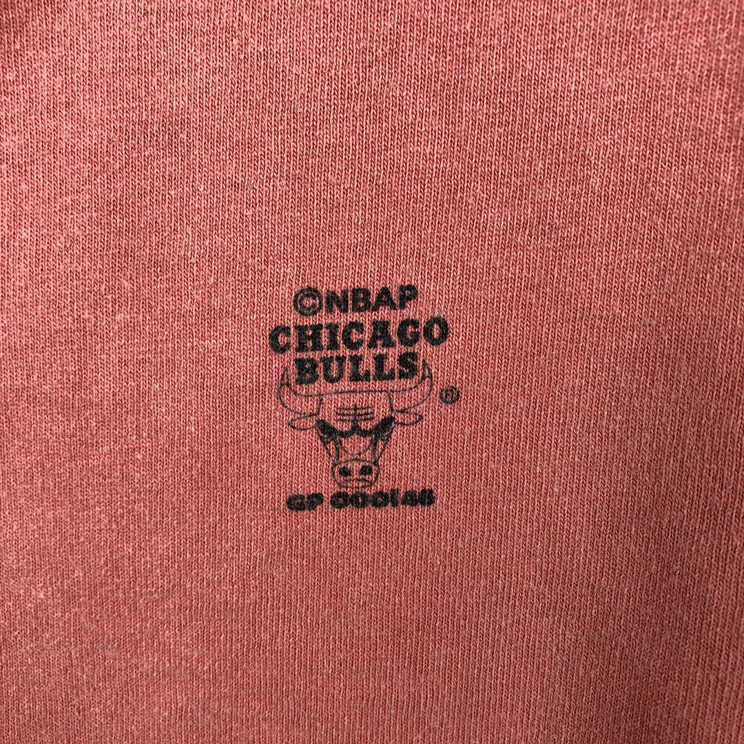 90'S TRUE-FAN NBA CHICAGOBULLS Sports Print T-Shirt, Made in USA, Men's Size L (Equivalent), Vintage cotton pink type Vintage Second Hand