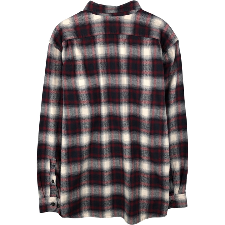 Eddie Bauer Relaxed Fit Ombre Check Long Sleeve Button-Down Light Flannel Check Shirt, Men's Size XL (approx.) cotton red type Vintage Second Hand