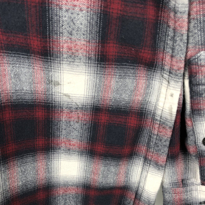 Eddie Bauer Relaxed Fit Ombre Check Long Sleeve Button-Down Light Flannel Check Shirt, Men's Size XL (approx.) cotton red type Vintage Second Hand