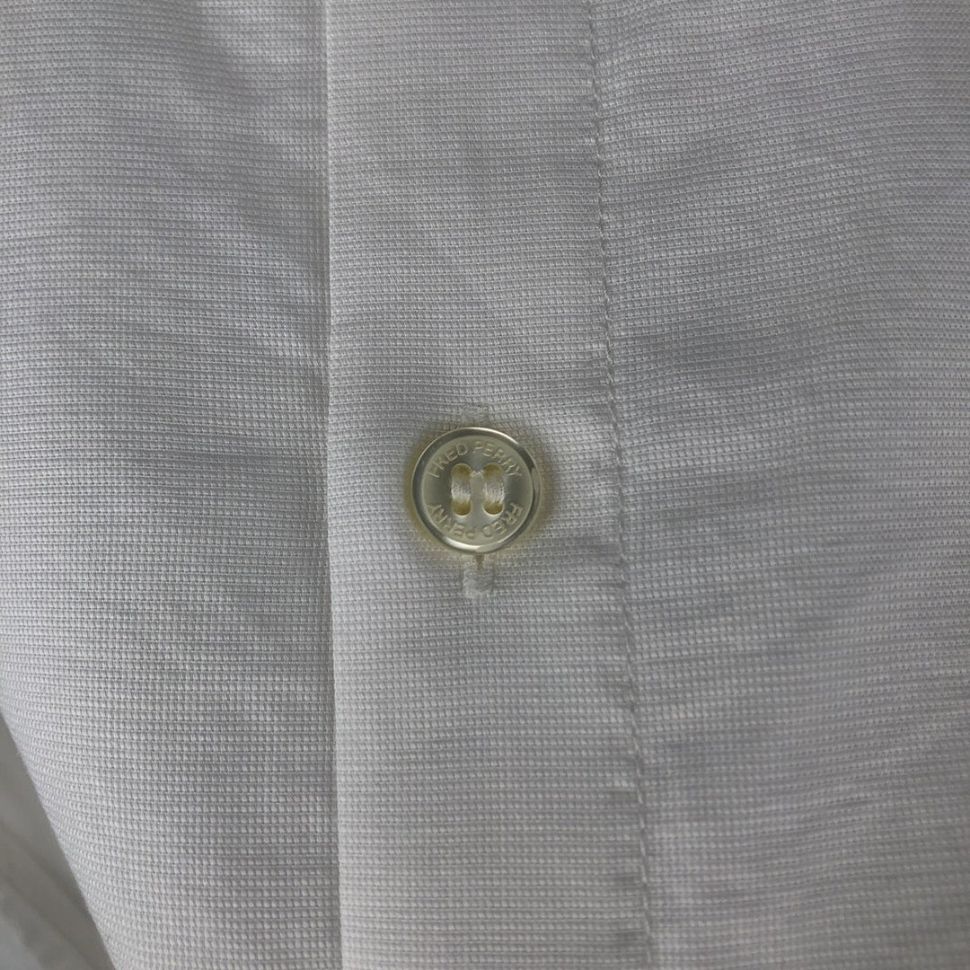 Fred Perry long-sleeved cotton shirt with hidden button-down collar, men's size L (approx.) cotton white type Vintage Second Hand
