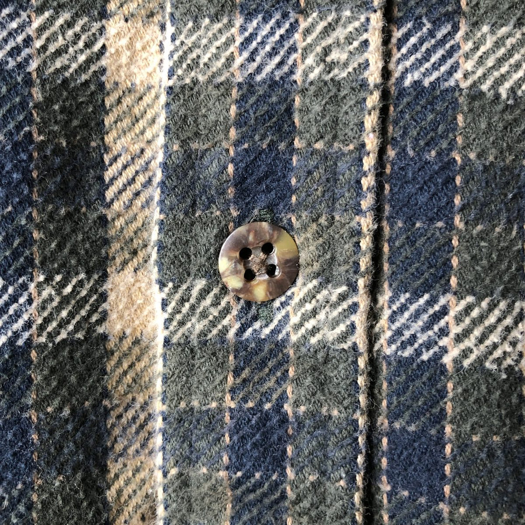 1990'S St. John's Bay Long-Sleeve Heavy Flannel Check Shirt, Men's Size L (approx.), Vintage cotton Green type dark green Vintage Second Hand