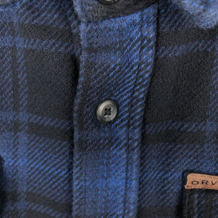 Orvis Ombre Check Long-Sleeve Button-Down Heavy Flannel Check Shirt, Men's Size XL (approx.) cotton blue type Vintage Second Hand